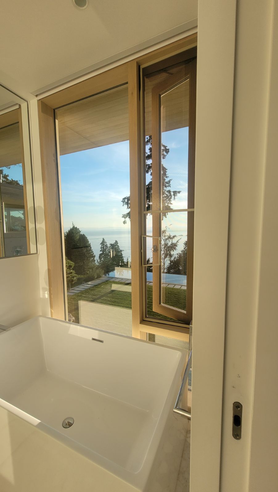 Wicket window screen installation